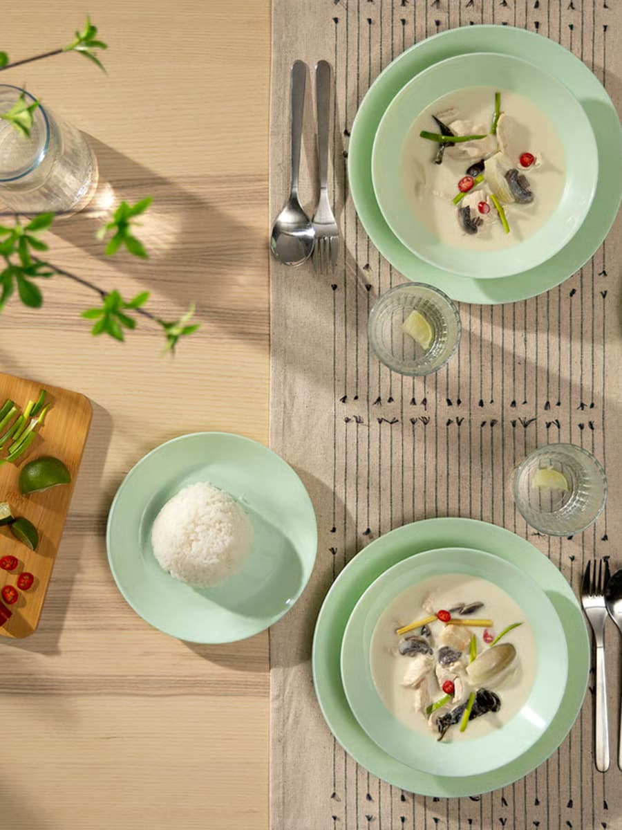 Тарелка глубокая IKEA OFTAST 20 sm светло-зеленая