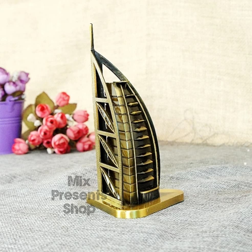 Металлическая статуэтка сувенир "Burj Al Arab" 