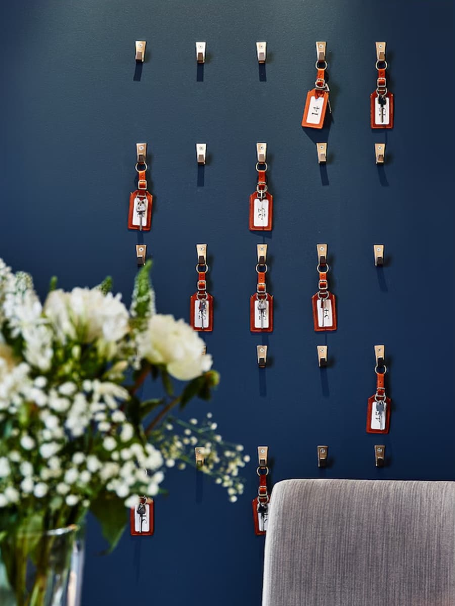 Крючок IKEA BLECKA никелированный, 5 cм