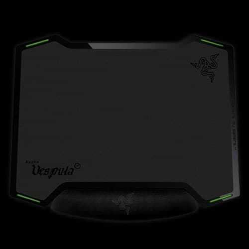 Двусторонняя игровая поверхность Razer Vespula (300мм × 240мм)