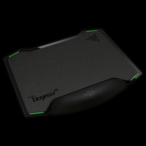Двусторонняя игровая поверхность Razer Vespula (300мм × 240мм)